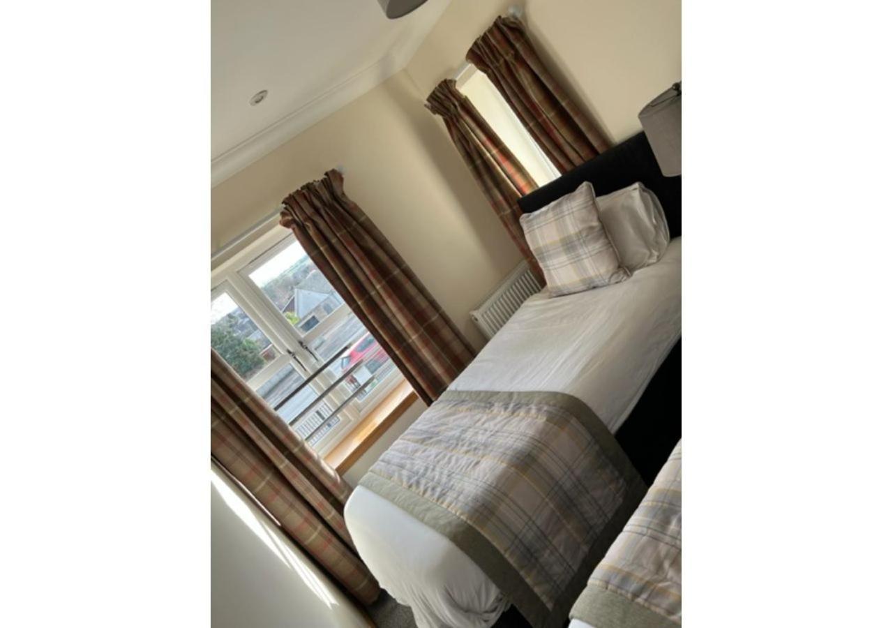 The Waverley Inn Holiday Homes Inverness Extérieur photo