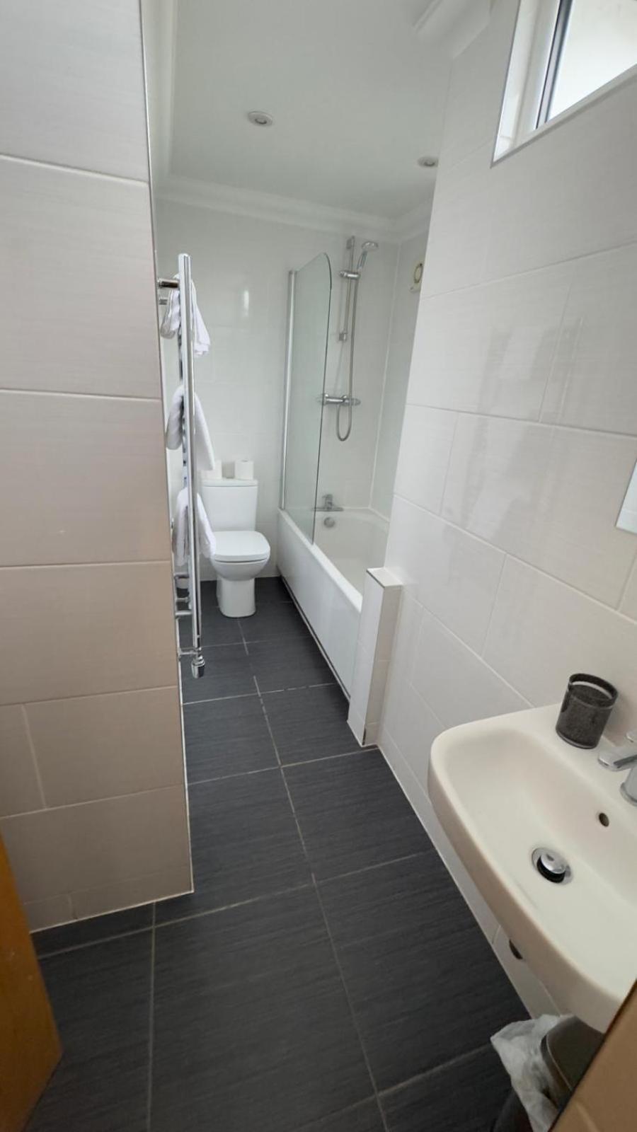The Waverley Inn Holiday Homes Inverness Extérieur photo