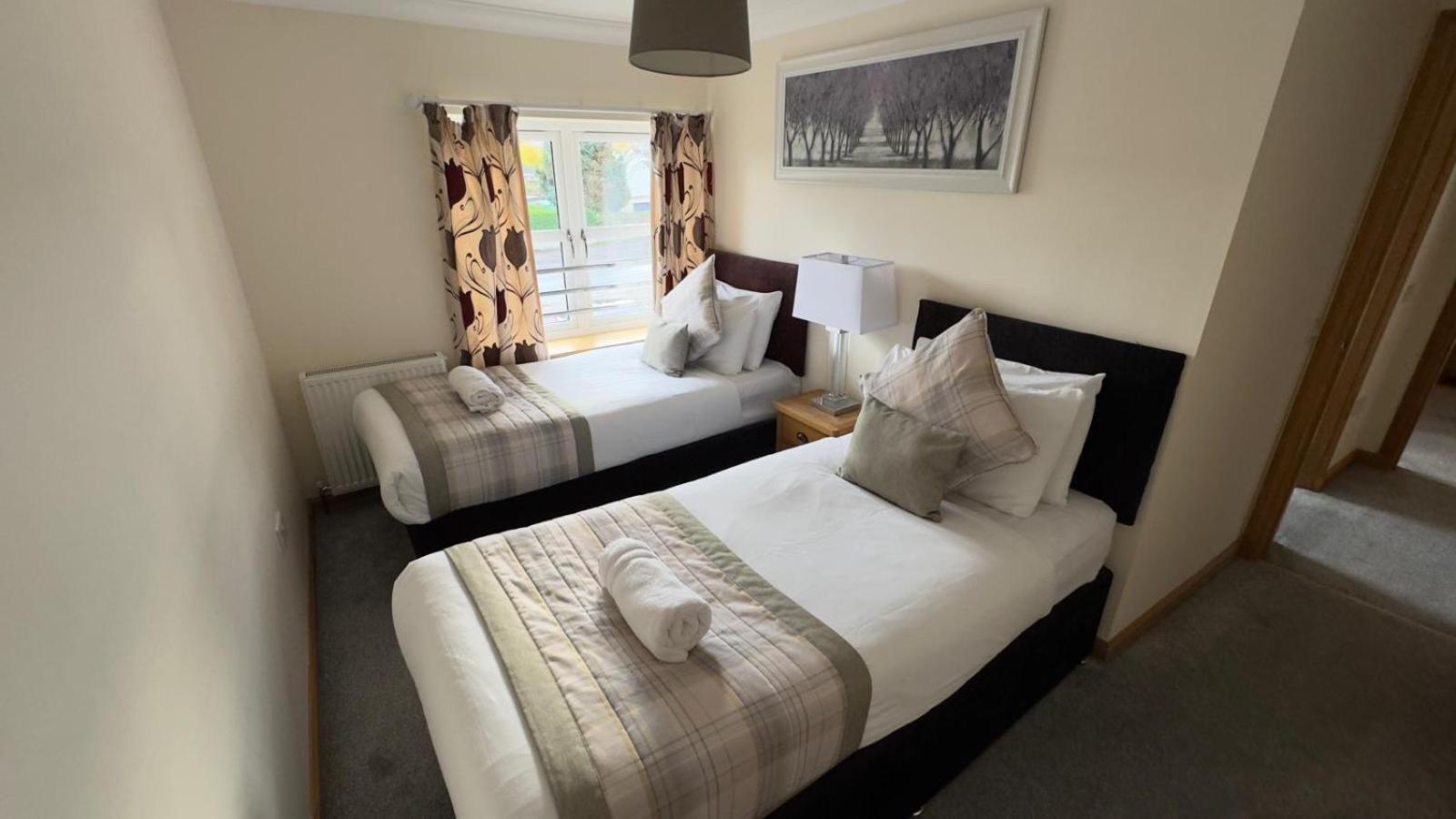 The Waverley Inn Holiday Homes Inverness Extérieur photo