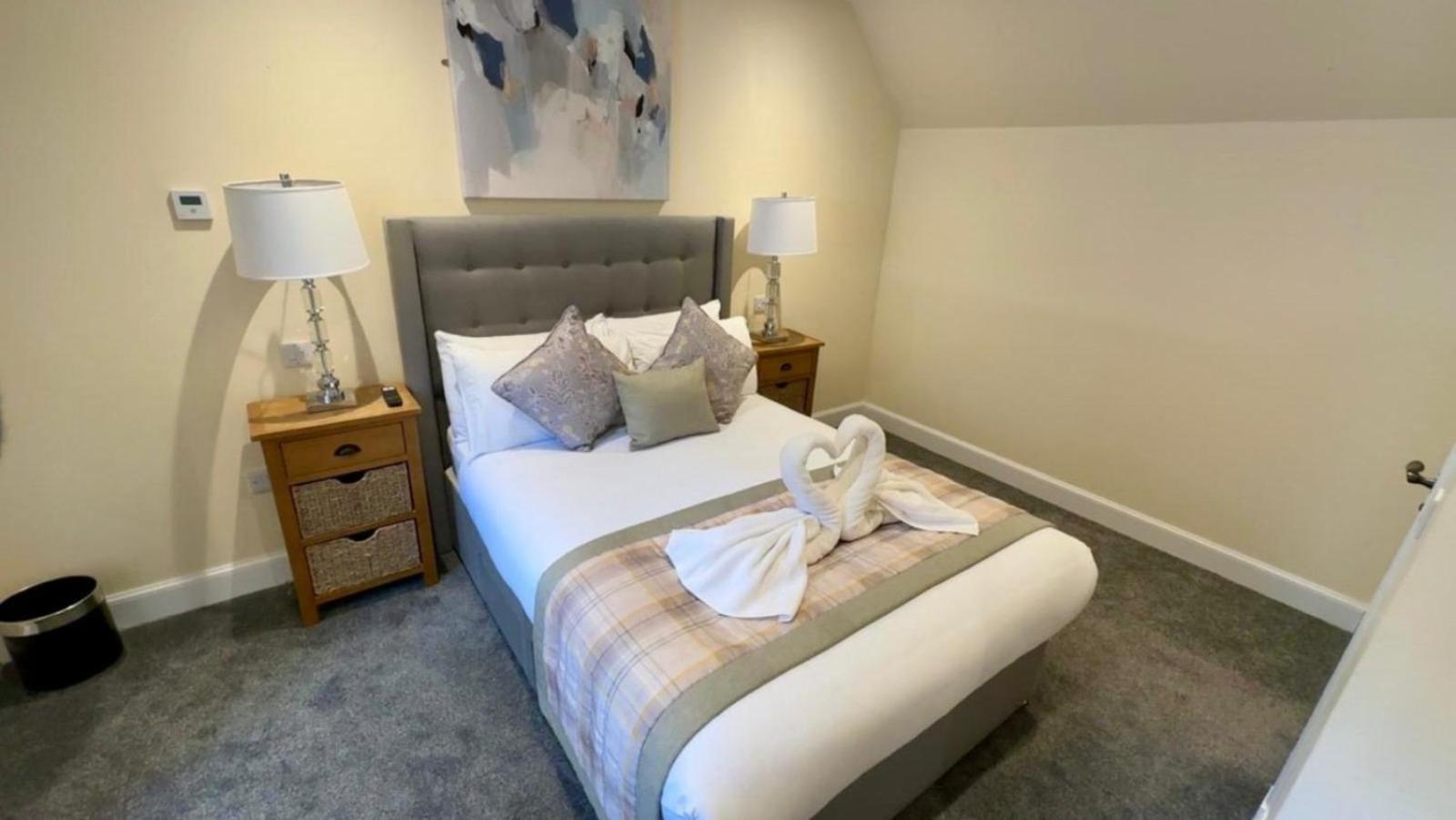 The Waverley Inn Holiday Homes Inverness Extérieur photo